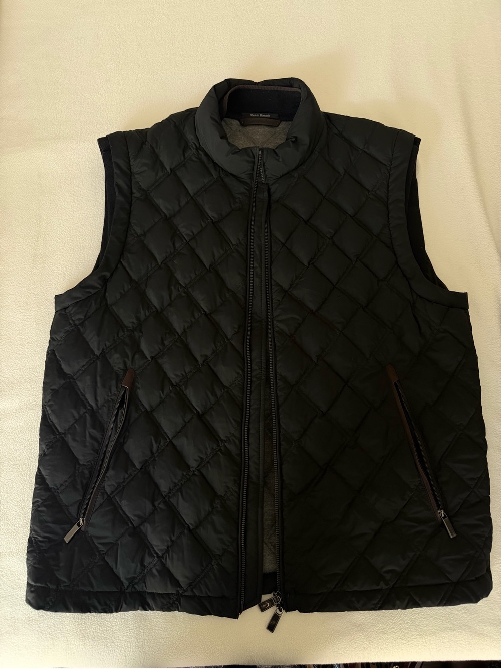 Ermenegildo Zegna Quilted Sleeveless cashmere Vest - Black
